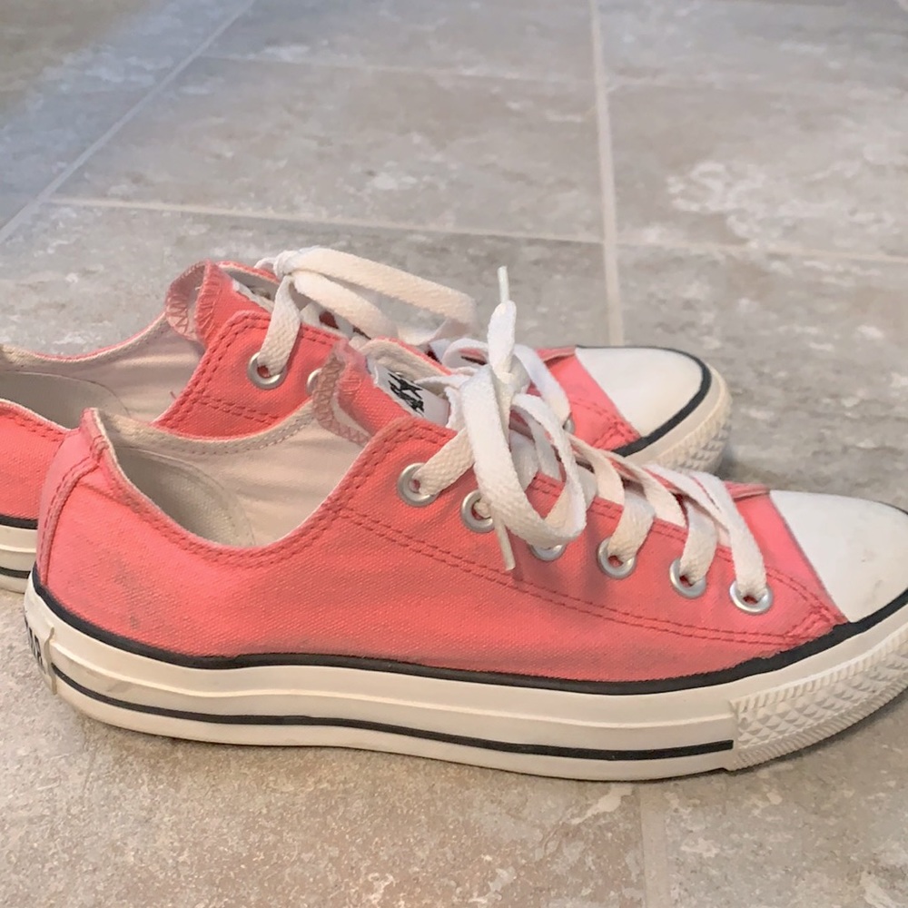Hot pink converse all stars